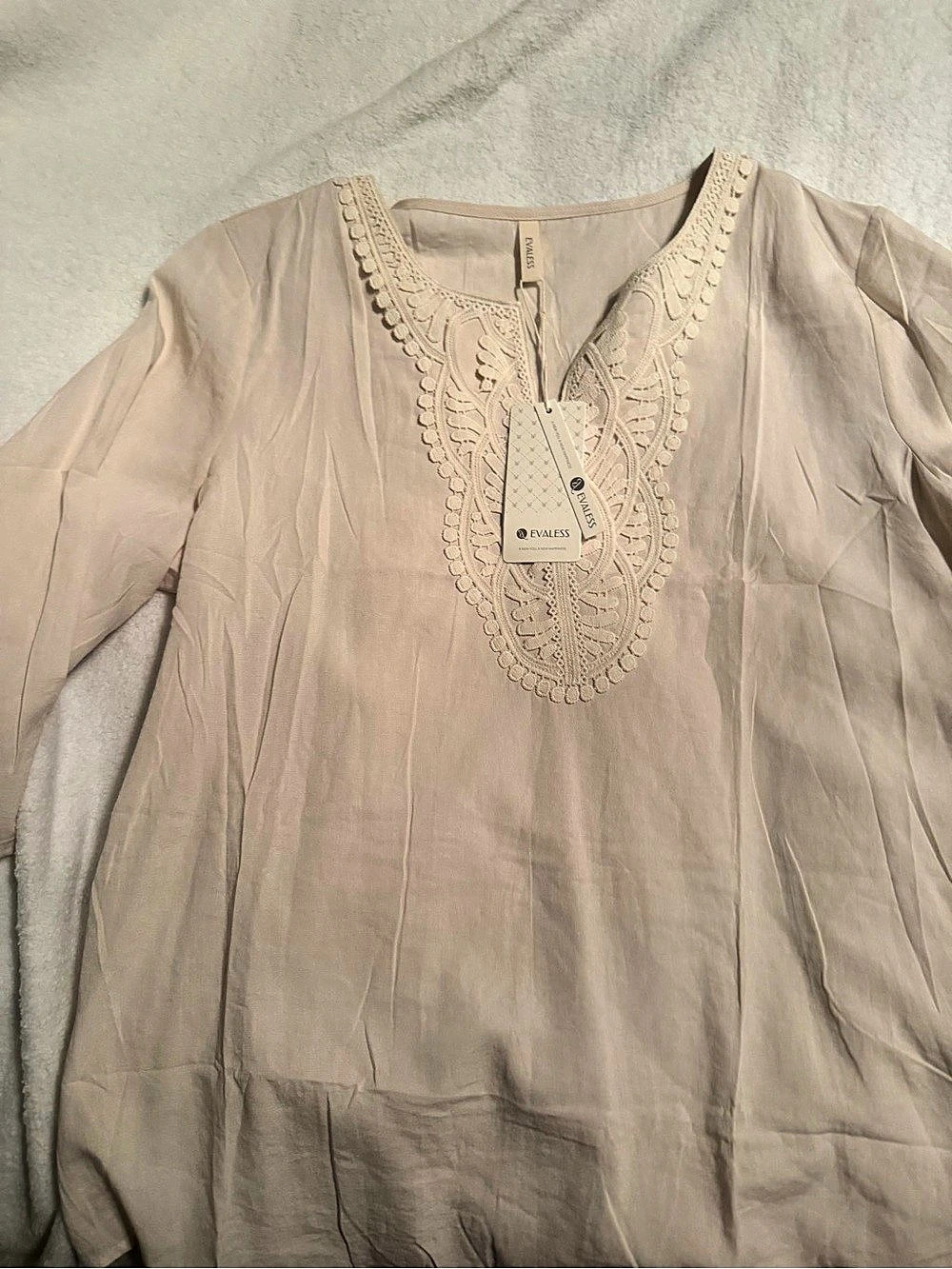 EVALESS Embroidered Tunic in Cream-Beige. NWT